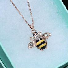 Cute Solid Little Bee Pendant Animal Necklace for Women 18K Rose Gold Plated Jewelry EF8