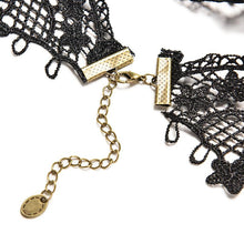 Ornate H made Retro Short Black Lace Flower Collar Red Crystal Chain Pendant Choker Necklace Prom Jewelry HOT EF8