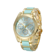 Luxury Watches Women Geneva Quartz Analog Wristwatch Golden Band Roman Numerals Dial Watch Relogio Feminino 10 Color EF8