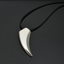 Brave Men's Necklace Stainless Steel Wolf Tooth Necklace Animal Pendant Necklaces Jewelry Gift EF8