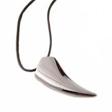 Brave Men's Necklace Stainless Steel Wolf Tooth Necklace Animal Pendant Necklaces Jewelry Gift EF8