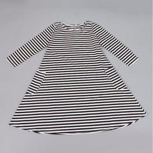 Family Matching OutfitsMother Black And White Striped Dress Casual Family Clothes Women Dress EF8