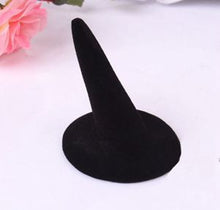 Black Velvet Finger Ring St  Jewelry Display Women Jewelry Gift EF8