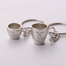 Creative 2Pcs Pair Romantic Couple Cups Keychain for Lovers Metal Keychain Wedding Gifts  EF8