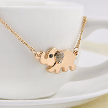 Cute Elephant Family Stroll Design Women Charming Crystal Chain Necklace Chocker necklace  EF8