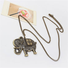 Cute Vintage Retro Charms Hollow Out Elephant Metal Necklace Pendants Women Jewelry Gift EF8