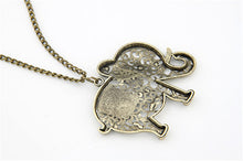 Cute Vintage Retro Charms Hollow Out Elephant Metal Necklace Pendants Women Jewelry Gift EF8