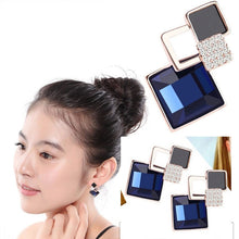 For Women Trendy Jewelry Elegant Cube Earrings Blue Geometric Rhinestone Crystal Stud Earrings EF8
