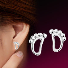 Hypoallergenic Simple Little Feet Earrings Style Silver Plated Stud Earrings EF8