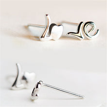 Lovely Charming Women Lady Silver Plated Heart LOVE Earrings Jewelry Gift  EF8