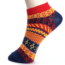 Casual Cotton Socks Design Multi-Color Fashion Dress Women's Socks EF8