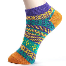Casual Cotton Socks Design Multi-Color Fashion Dress Women's Socks EF8