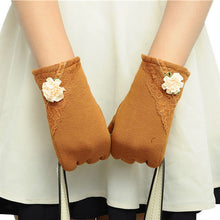 Lovely Lady Outdoor Stretchy Soft Warm Wrist Gloves Screen Gloves For Mobile Phone Tablet Pad EF8