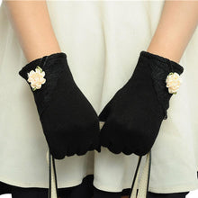 Lovely Lady Outdoor Stretchy Soft Warm Wrist Gloves Screen Gloves For Mobile Phone Tablet Pad EF8