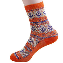 Casual Cotton Socks Design Multi-Color Fashion Dress Mens Women's Socks EF8
