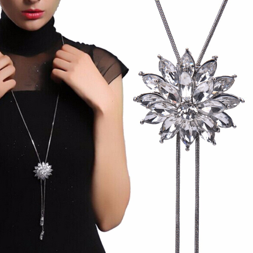 Crystal Flower Snow Sweater Chain Long Crystal P ents Clovers Long Necklace EF8