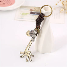 s Trendy Cute PU leather giraffe keychain creative Punk Style key chain charm alloy Accessories gift For Women EF8