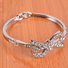 Silver Plated Pretty Bowknot Design Cuff Crystal Bangle Hollow Rhinestone Bracelet Lady Gift EF8