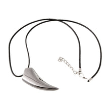 Luxury Men's Stainless Steel Wolf Tooth Pendant Necklace Animal Pendant Necklaces Leather Chain Pendant Necklace EF8