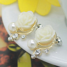 OL Pink Rose Flower Shiny Crystal Rhinestone Pearl Stud Earrings Women Jewelry Korean Style EF8