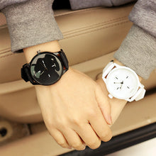 PU leather Watches fashion design unisex Men and Women Quartz Analog Wrist Watch Relojes Relogio Feminino EF8