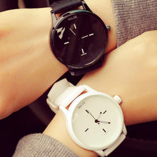 PU leather Watches fashion design unisex Men and Women Quartz Analog Wrist Watch Relojes Relogio Feminino EF8