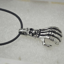 Personal Necklace Metal H  Bone Skull Pendant Gift Sliver Popular Men Accessories 3 6*2 3cm EF8