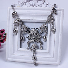 Pirates of the Caribbean Design Choker Jewelry Vintage Bones Chains Rhinestones Skulls Pendants Necklaces EF8