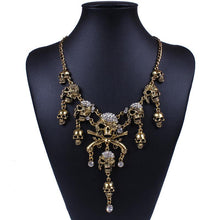 Pirates of the Caribbean Design Choker Jewelry Vintage Bones Chains Rhinestones Skulls Pendants Necklaces EF8