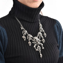 Pirates of the Caribbean Design Choker Jewelry Vintage Bones Chains Rhinestones Skulls Pendants Necklaces EF8
