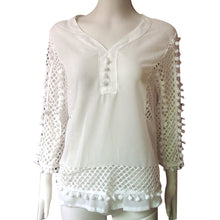 Plus Size Women Fashion Loose Chiffon V-Neck Tops Three Quarter Sleeve Hollow Out Shirt Casual Three Quarter Blouse EF8