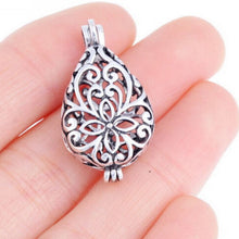 Pretty Magic Round Fairy Locket Glow In The Dark Pendant Necklace Gift Glowing Luminous Vintage Necklaces EF8