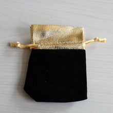 Red Black Velvet Drawstring Pouch Jewelry Bag Packaging Jewelry Holder  Wedding Gift Bag 8 7*6 8cm EF8