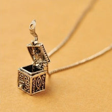 Retro Vintage Silver Box Necklace Charms Pendant Women Jewelry EF8