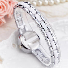 Flower Style Sliver Watch Watch Women Diamond Wristwatch Ladies Watch ClockWristwatches Stainless Watch EF8