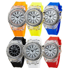 Fashion Ssilicone Diamond Watch LED LuminouColorfulLightWomen Ladies Quartz-Watch Clock Watch Relogio Masculino EF8