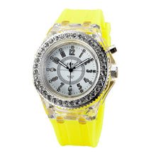 Fashion Ssilicone Diamond Watch LED LuminouColorfulLightWomen Ladies Quartz-Watch Clock Watch Relogio Masculino EF8