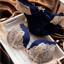 Underclothes Underwear Women Bras B C cup Lingerie set With Brief Sexy Lingerie Lace Embroidery Bra Sets Bowknot Bras EF8