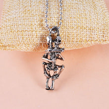 Men Women Infinity Love Silver Plated Chain Necklace Vintage Retro Stainless Steel Couple Skulls Hug Pendant Necklace EF8