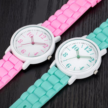 Women Bracelet Watch Ladies Watches Famous clock Analog Silica Jelly Gel Quartz Sports Wrist Watch Gift EF8
